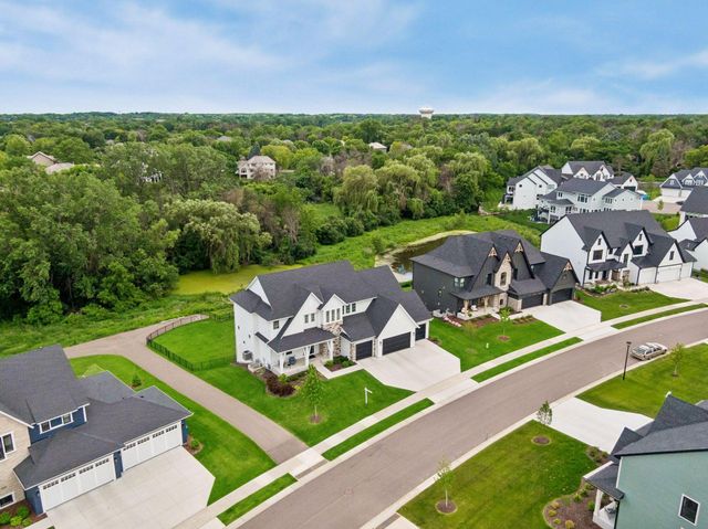 16865 46th Avenue N, Plymouth, MN 55446