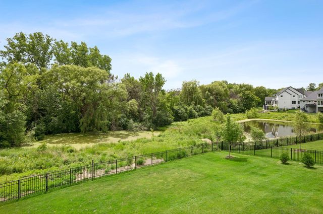 16865 46th Avenue N, Plymouth, MN 55446