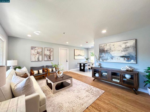 1192 Aspen Dr, Concord, CA 94520