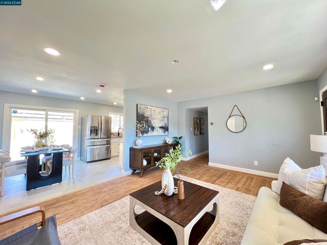 1192 Aspen Dr, Concord, CA 94520