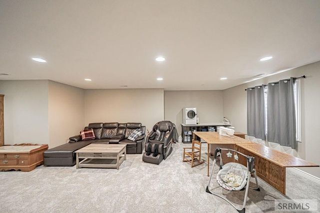 1292 Daniele Way, Blackfoot, ID 83221