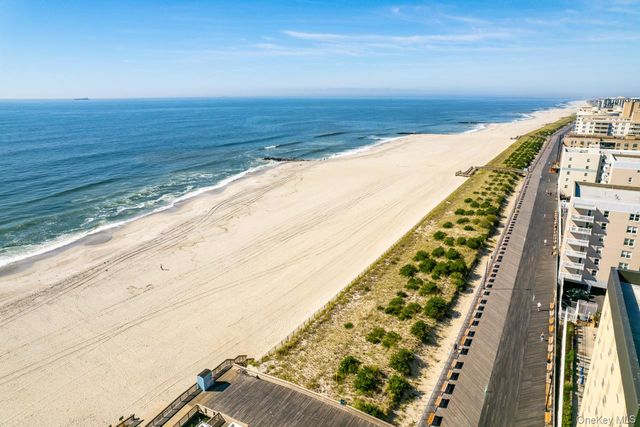 277 W Broadway UPPER, Long Beach, NY 11561