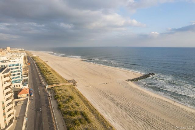 277 W Broadway UPPER, Long Beach, NY 11561