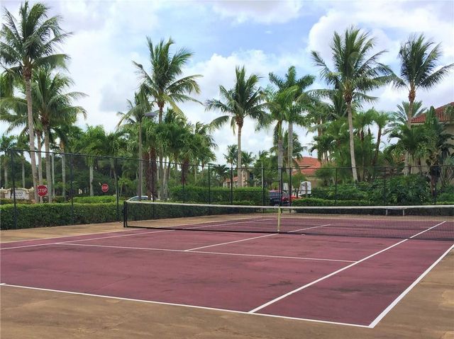 15185 Michelangelo Boulevard 105, Delray Beach, FL 33446