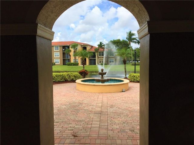 15185 Michelangelo Boulevard 105, Delray Beach, FL 33446
