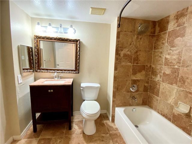 15185 Michelangelo Boulevard 105, Delray Beach, FL 33446