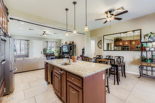 22136 W GAMBIT Trail, Wittmann, AZ 85361