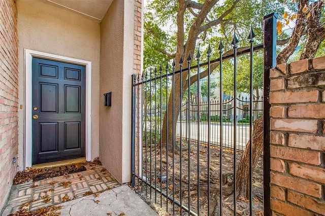 5720 La Vista Drive, Dallas, TX 75206