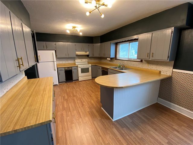 12 Sheldon Street, Norwich-city, NY 13815