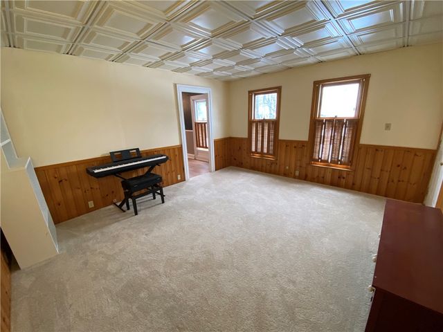 12 Sheldon Street, Norwich-city, NY 13815