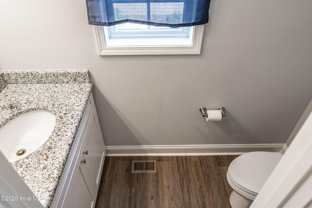 1040 W Indiana Avenue, Southern Pines, NC 28387