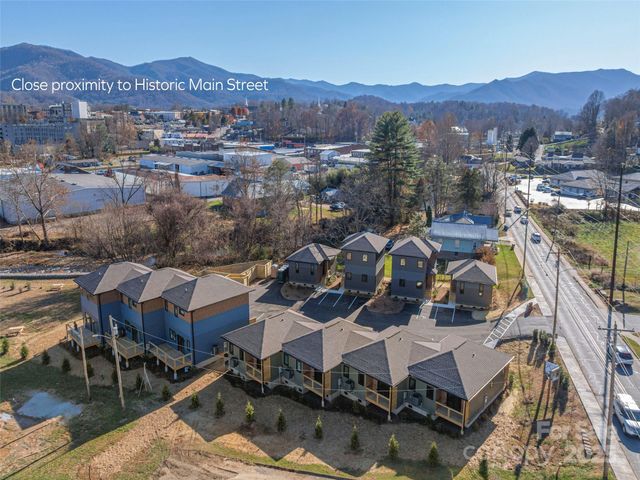 8 Leap Frog Park, Waynesville, NC 28786