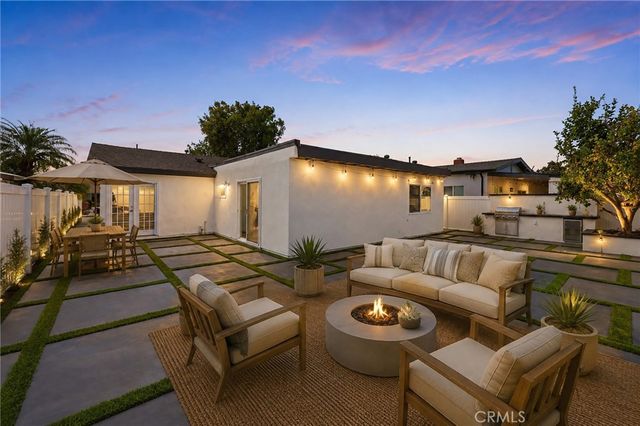 24961 Express, Laguna Hills, CA 92653