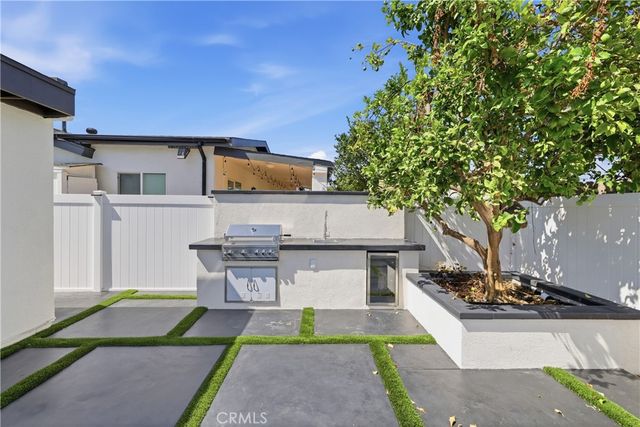 24961 Express, Laguna Hills, CA 92653