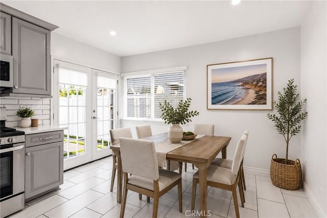 24961 Express, Laguna Hills, CA 92653