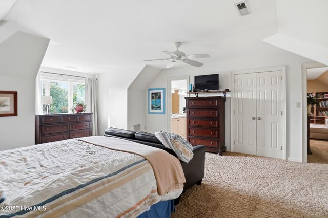 605 Bradley Creek Point Road, Wilmington, NC 28403