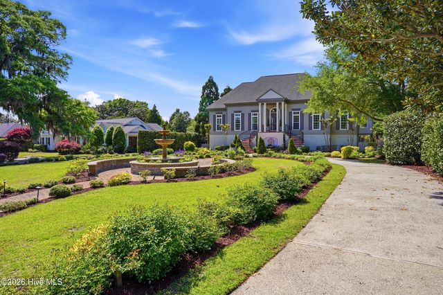 605 Bradley Creek Point Road, Wilmington, NC 28403