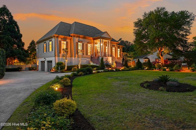 605 Bradley Creek Point Road, Wilmington, NC 28403