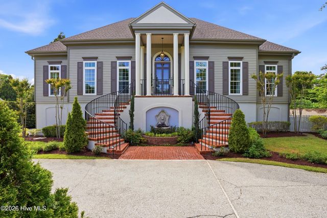 605 Bradley Creek Point Road, Wilmington, NC 28403
