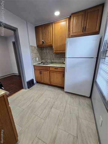 7671 - 7675 Evergreen Avenue, Detroit, MI 48228