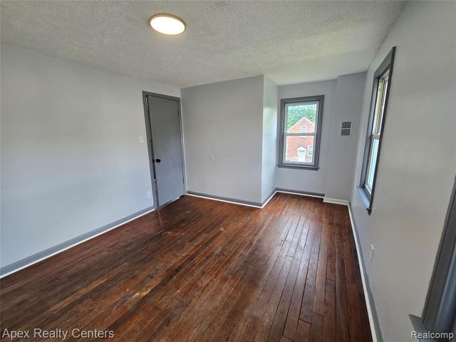7671 - 7675 Evergreen Avenue, Detroit, MI 48228