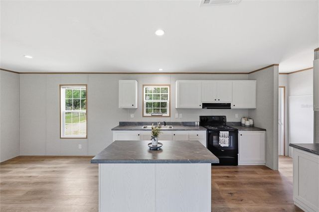 8611 NE 61ST PLACE, Bronson, FL 32621