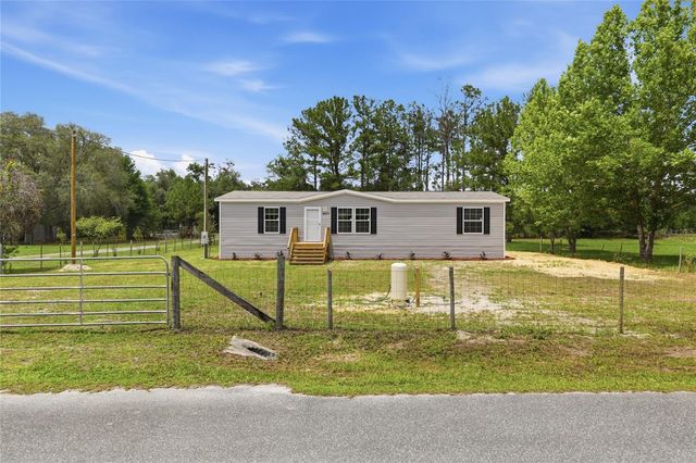 8611 NE 61ST PLACE, Bronson, FL 32621
