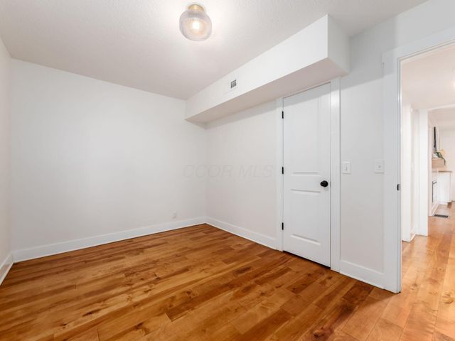 353 Kenbrook Drive, Worthington, OH 43085