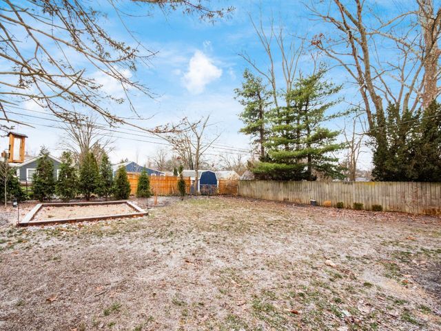 353 Kenbrook Drive, Worthington, OH 43085