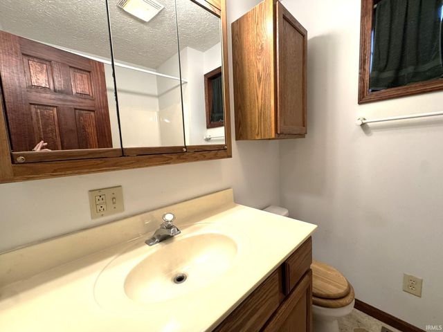 722 W 4th Street, Marion, IN 46952