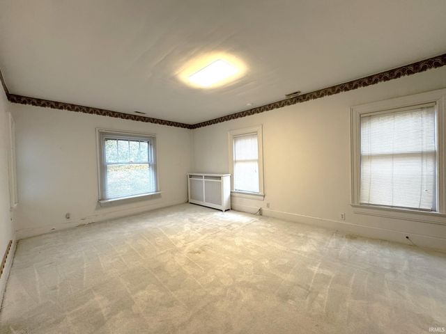 722 W 4th Street, Marion, IN 46952