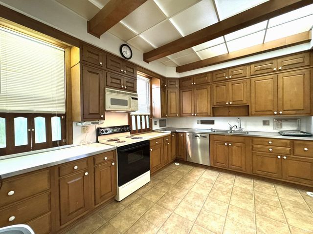 722 W 4th Street, Marion, IN 46952