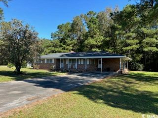 2625 Simpson Creek Dr., Loris, SC 29569