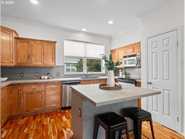 1523 Se CUTTER Ln, Vancouver, WA 98661