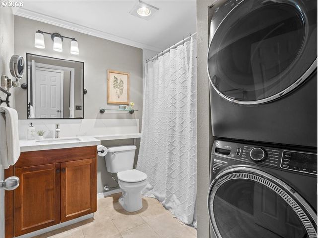 1523 Se CUTTER Ln, Vancouver, WA 98661