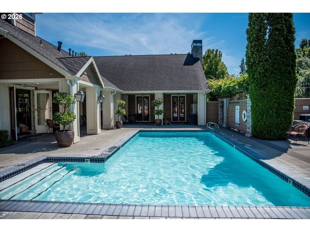 1523 Se CUTTER Ln, Vancouver, WA 98661