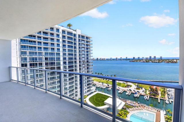 220 Lake Shore Drive 1808, Lake Park, FL 33403