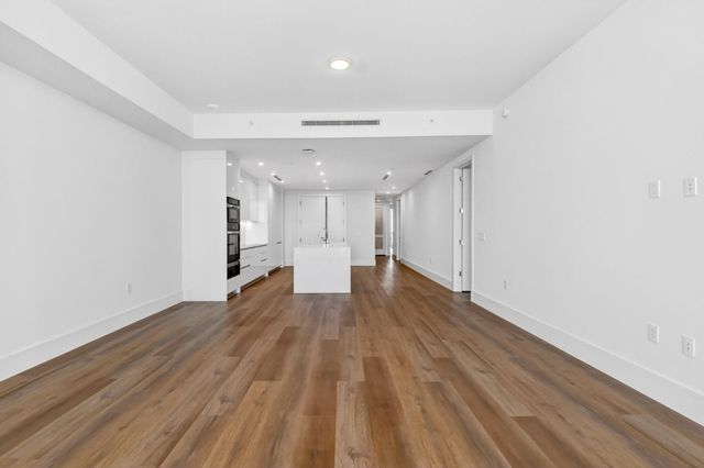 220 Lake Shore Drive 1808, Lake Park, FL 33403