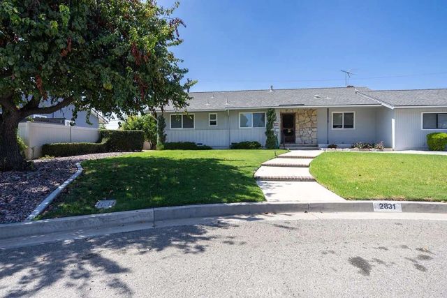 2831 Spruce, Fullerton, CA 92835