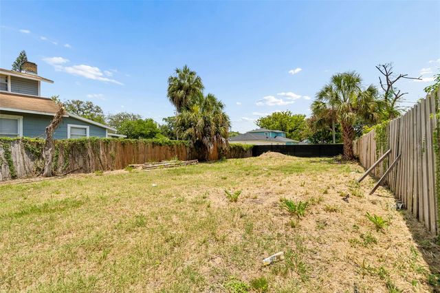 4805 N 10TH STREET, Tampa, FL 33603