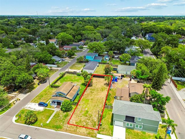 4805 N 10TH STREET, Tampa, FL 33603