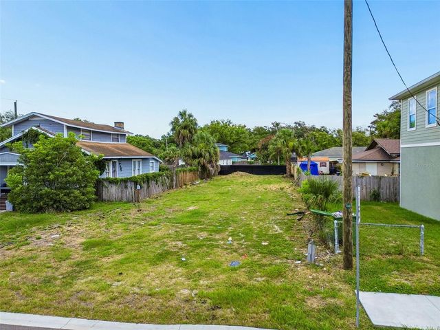 4805 N 10TH STREET, Tampa, FL 33603