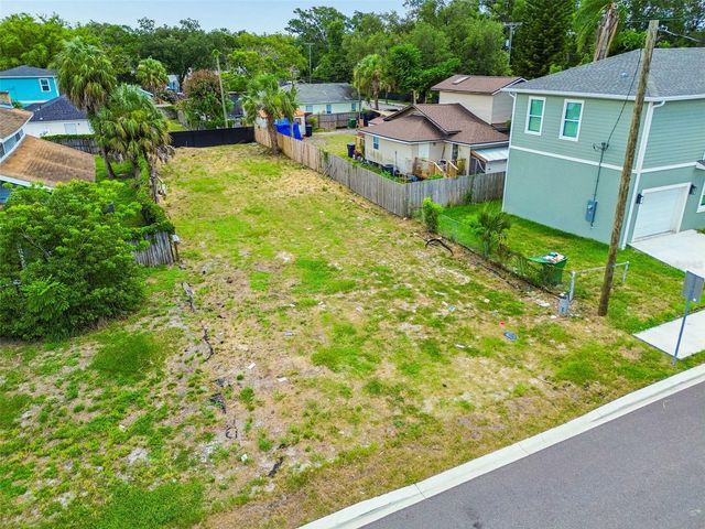 4805 N 10TH STREET, Tampa, FL 33603