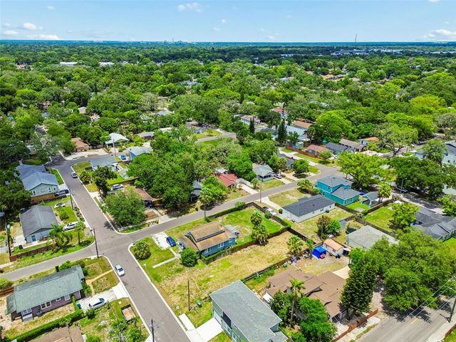 4805 N 10TH STREET, Tampa, FL 33603