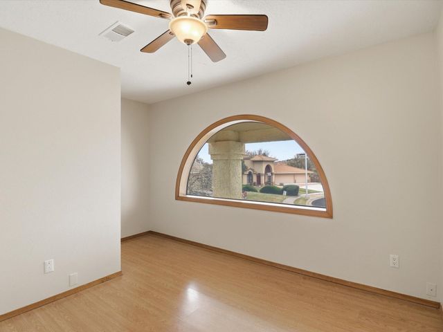 1304 Onava Court NE, Albuquerque, NM 87112