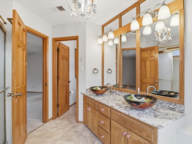 1304 Onava Court NE, Albuquerque, NM 87112