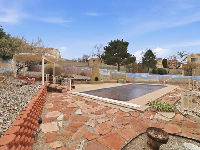 1304 Onava Court NE, Albuquerque, NM 87112