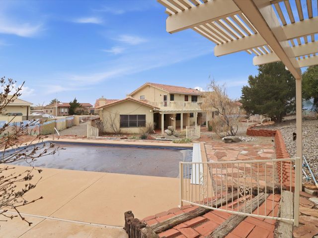 1304 Onava Court NE, Albuquerque, NM 87112