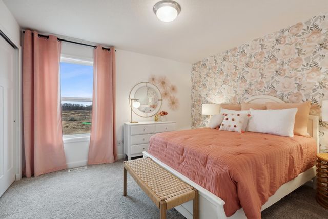 10850 Henslowe Avenue S, Cottage Grove, MN 55016