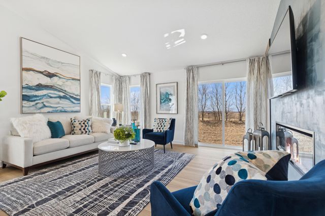 10850 Henslowe Avenue S, Cottage Grove, MN 55016